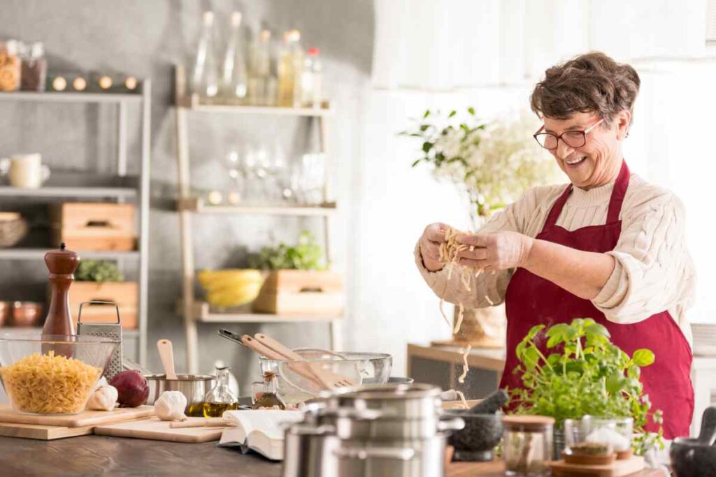 Donna cucina