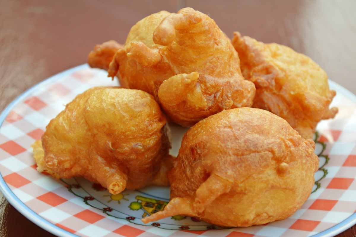 Zeppole napoletane