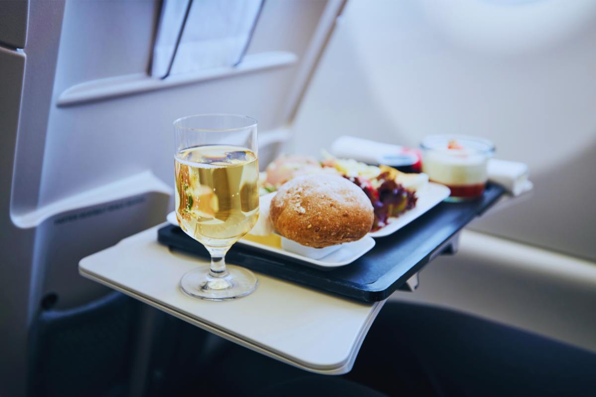 Questi cibi sono banditi in aereo, se ti beccano rischi grosso