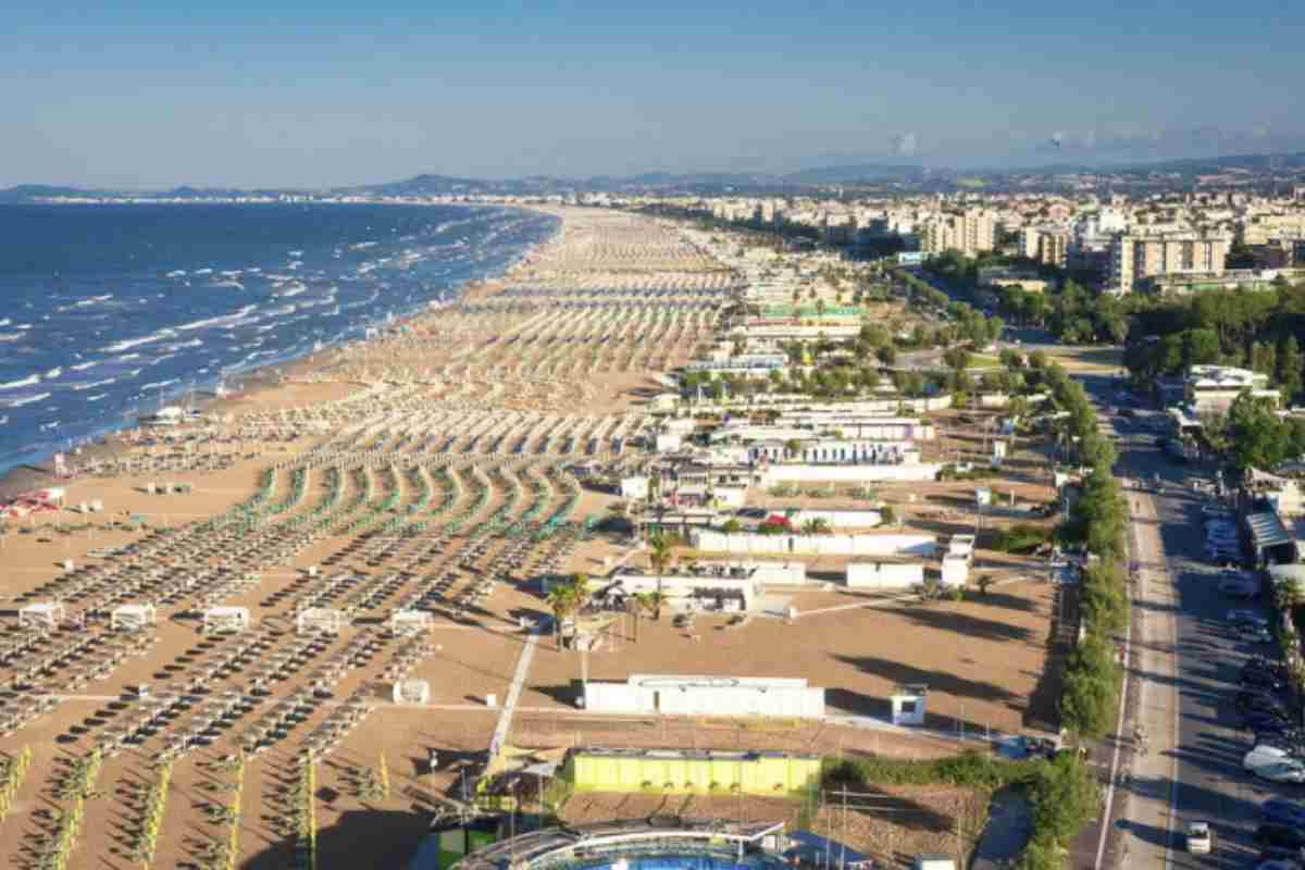 La possibilità di soggiornare in hotel a Rimini a 10 euro a notte ha contribuito a rilanciare il turismo in periodi tradizionalmente difficili,