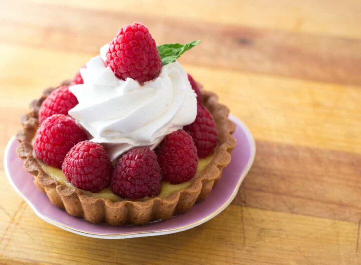 ricetta crostata panna e lampone