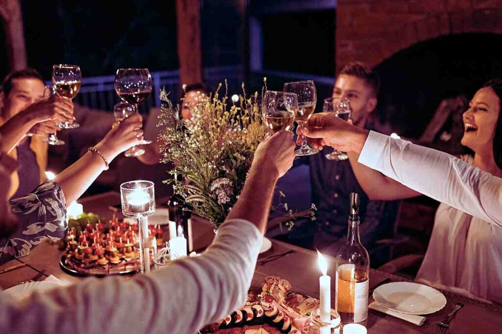 Ospiti a cena, ecco la ricetta del piatto di mare economico